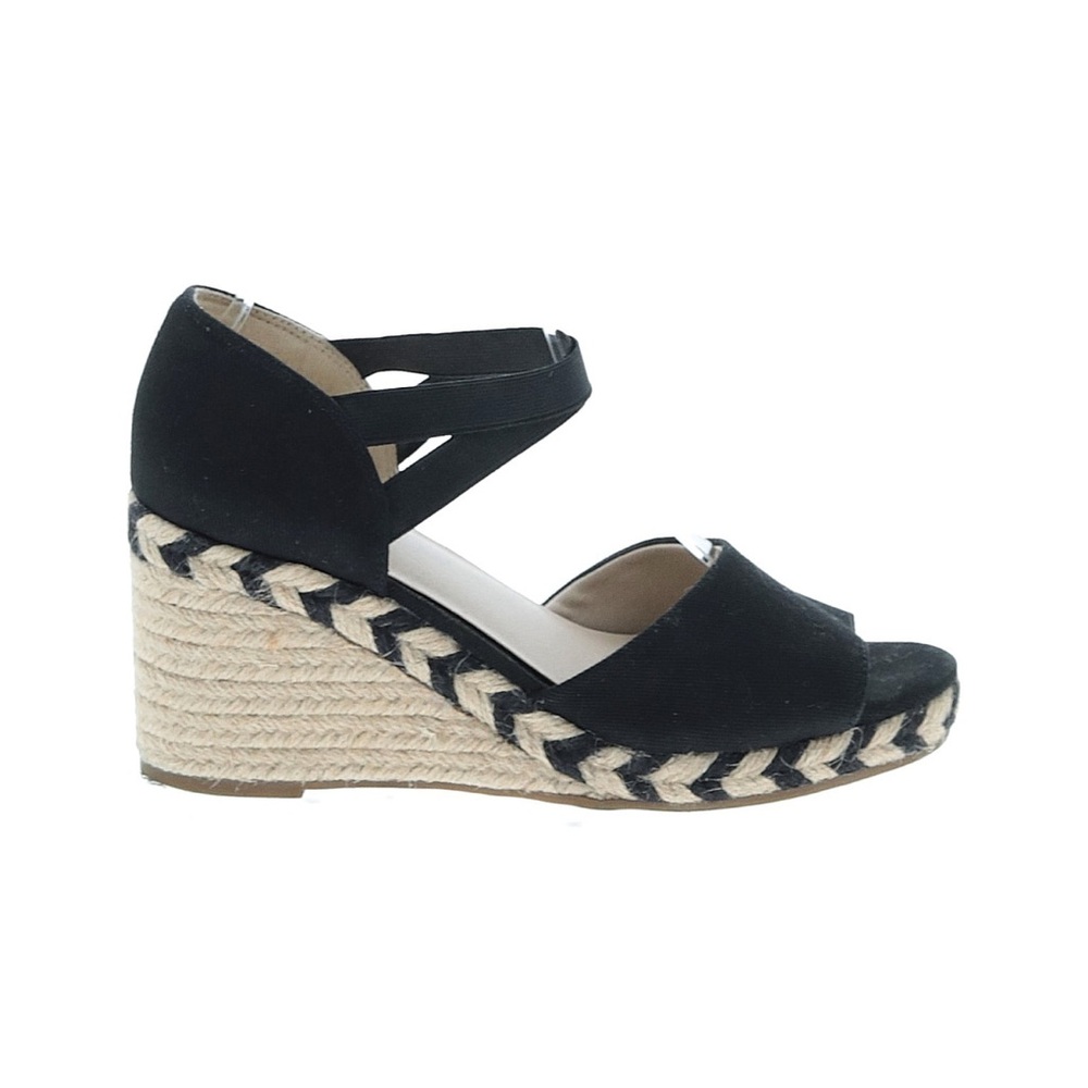 7.5 W Life Stride Black Wedge Sandals
